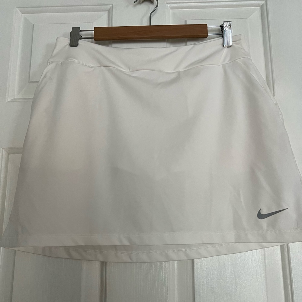 Nike Women's White Skirt